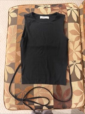 Commense Black Sleeveless Tie-Waist Tank